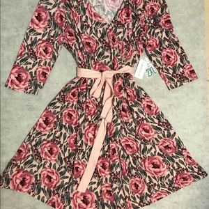 LLR 2XL Michelle Wrap Dress Pink Floral NWT 3/4